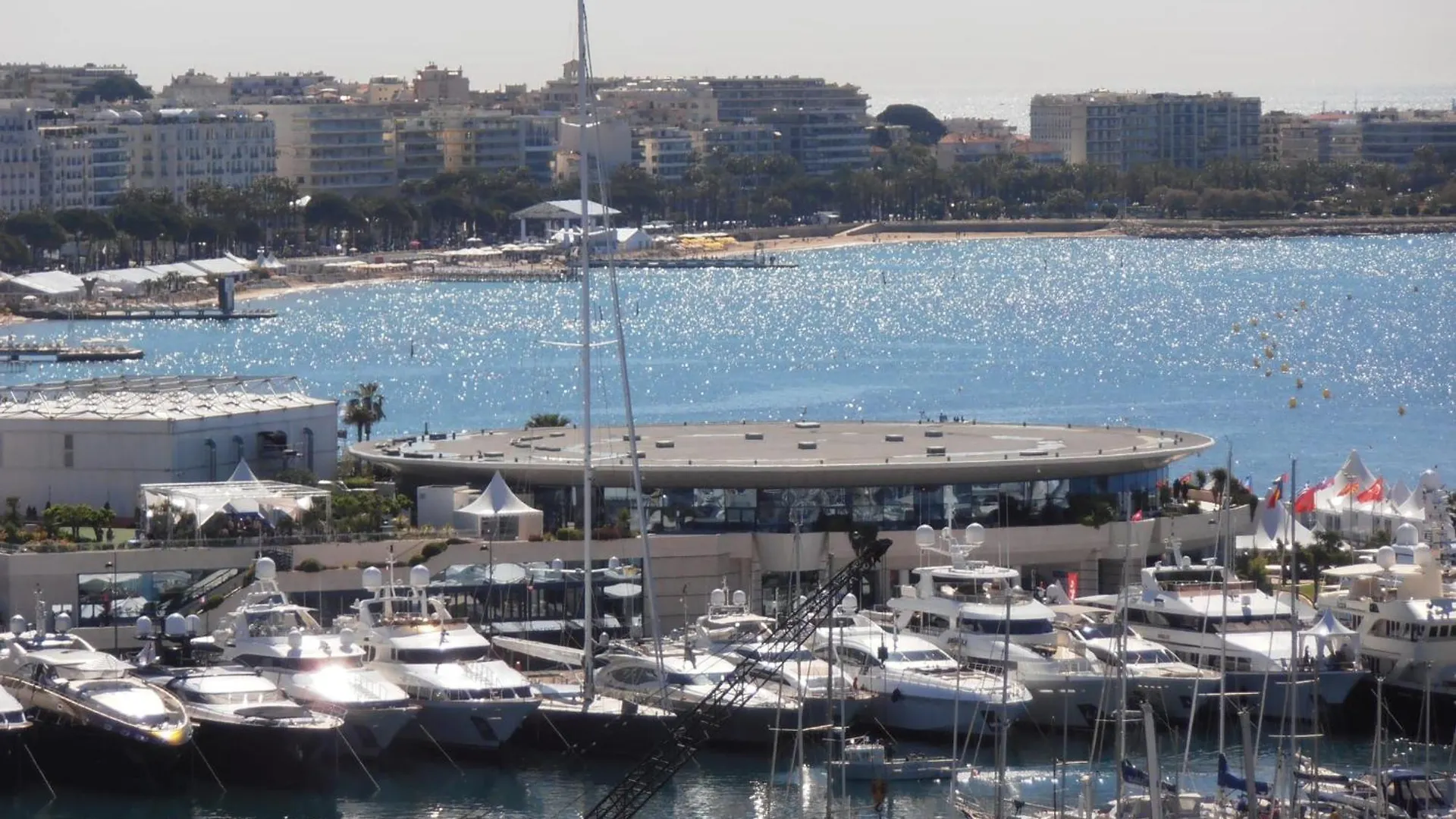 Cannes Suquet Stunning Sea View Bright Apartment Prime Quiet Location