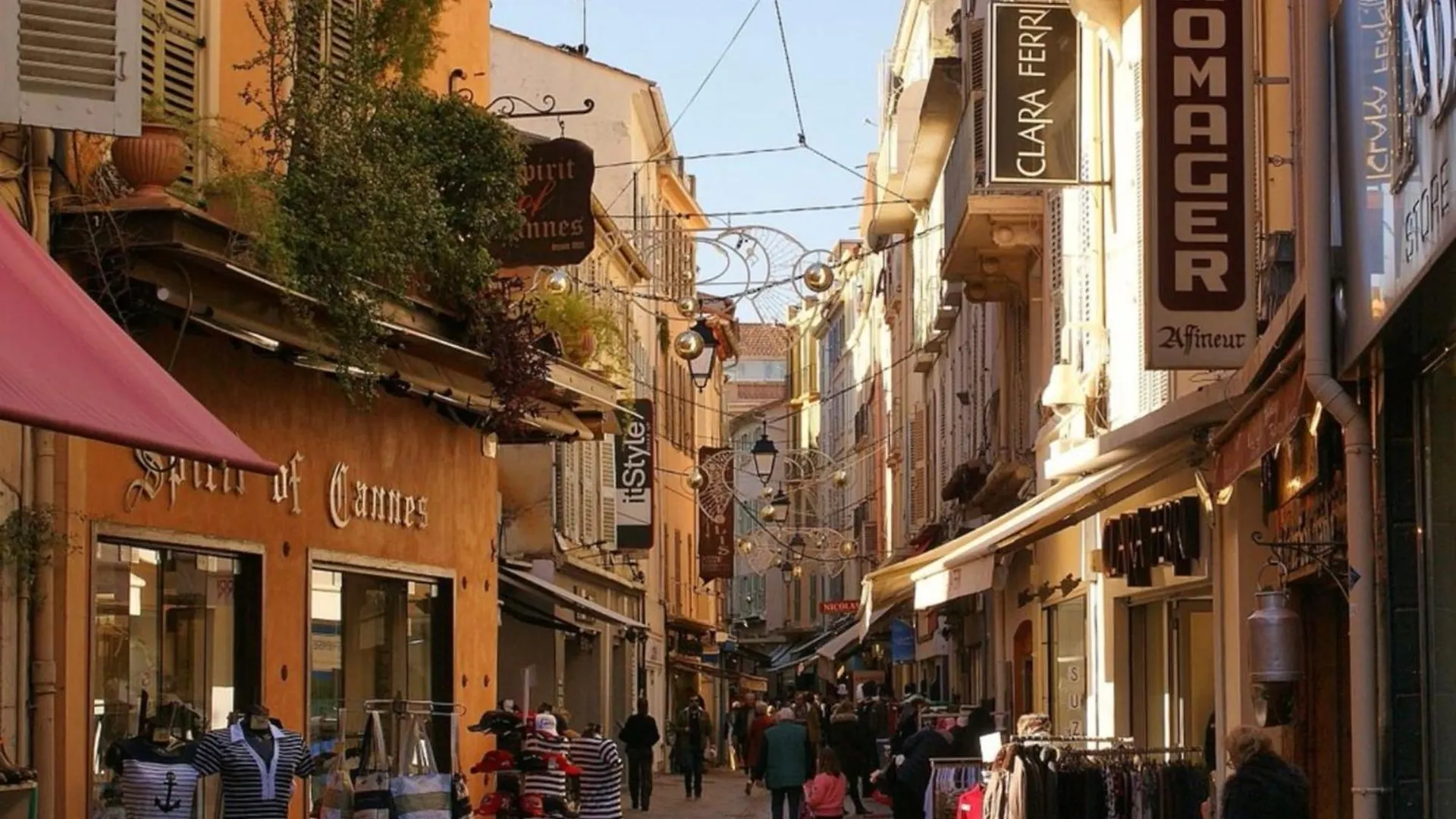 Cannes Suquet Stunning Sea View Bright Apartment Prime Quiet Location France
